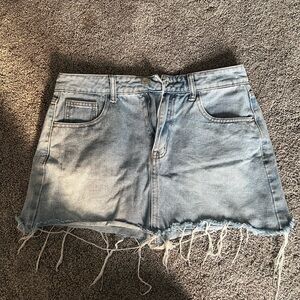 Frayed Hem Denim Skirt